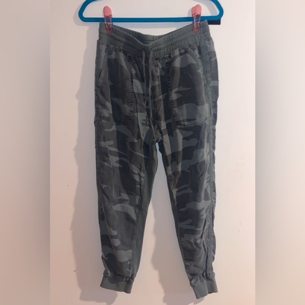 Camo pants